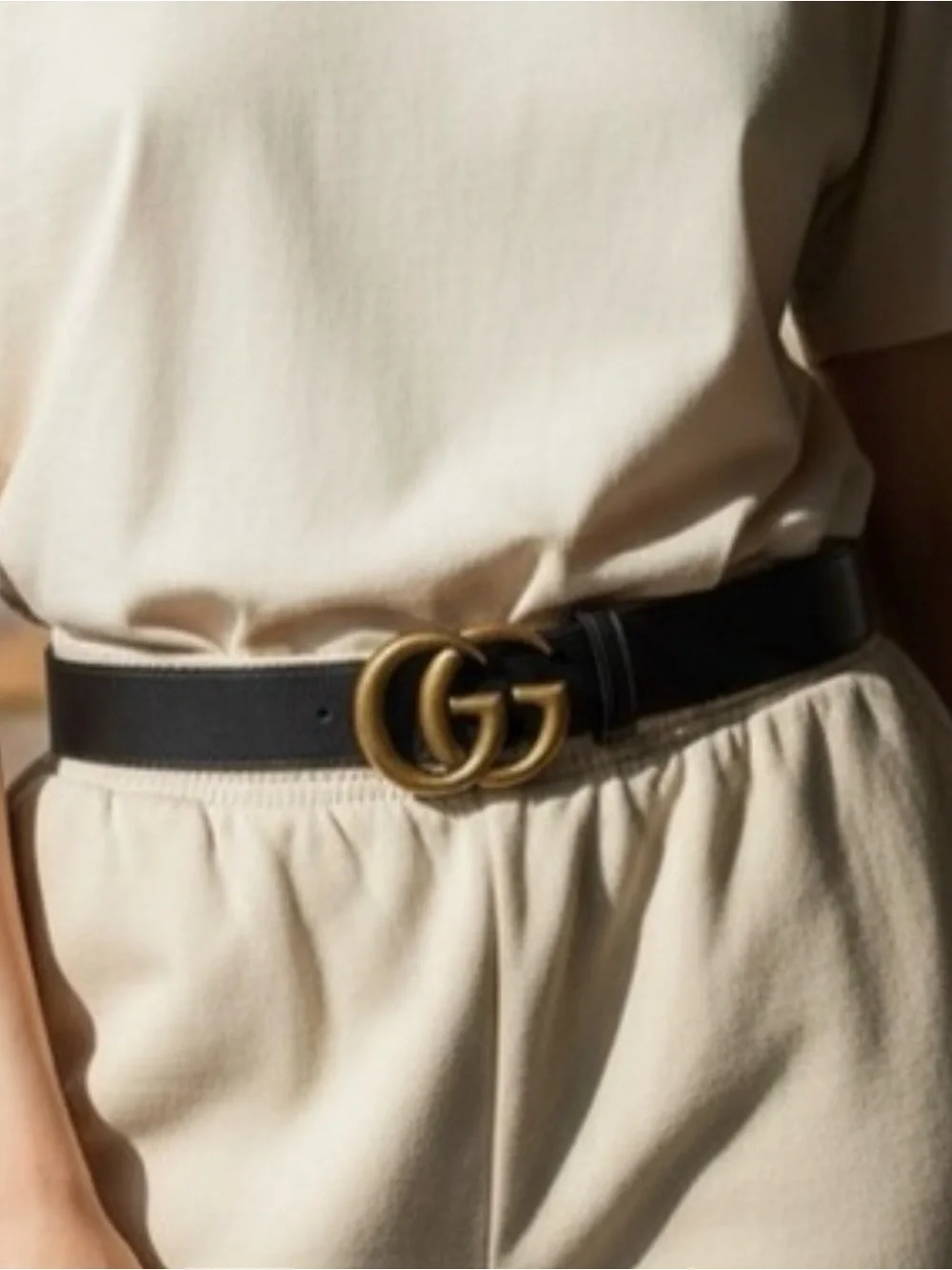 Authentic Gucci Marmont Black Leather Belt w Antique Gold Interlocking GG Buckle - Picture 6 of 9